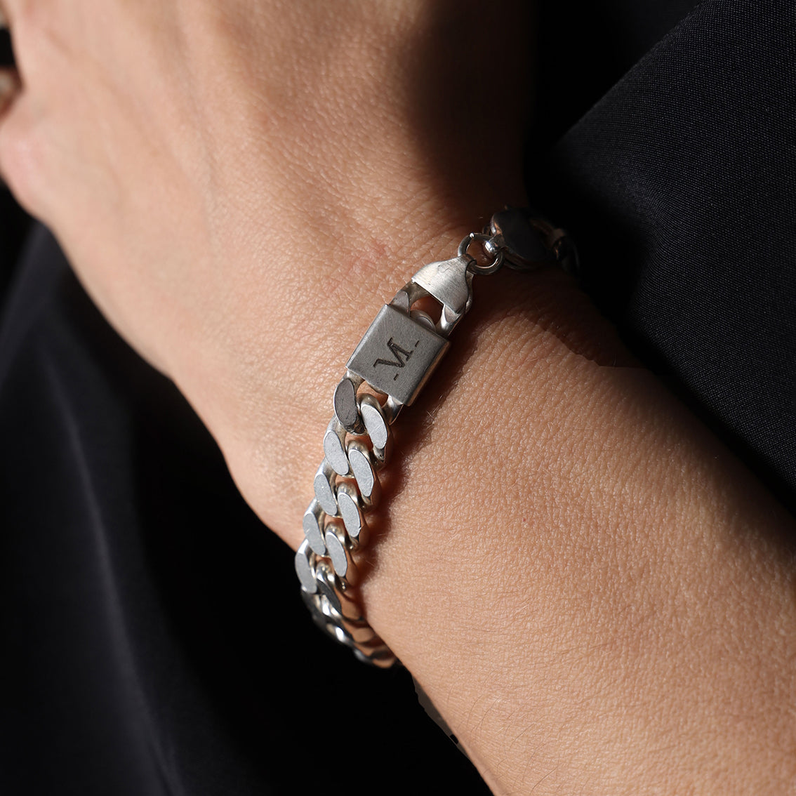 Curb Wrist Chain