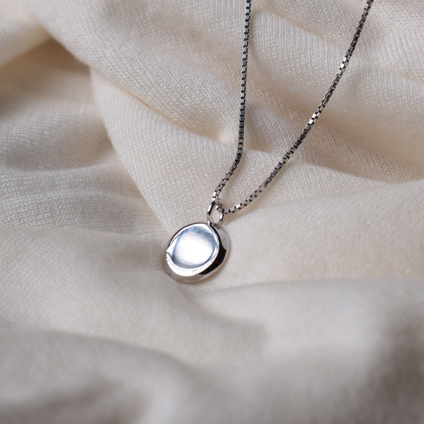Circle Signet Pendant